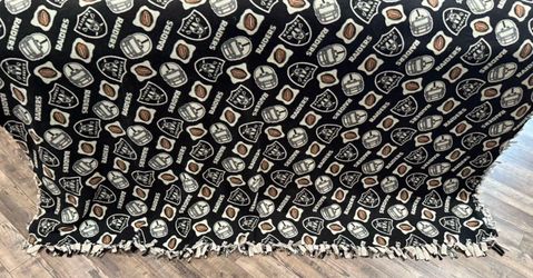 Raiders Knot Tied Blanket