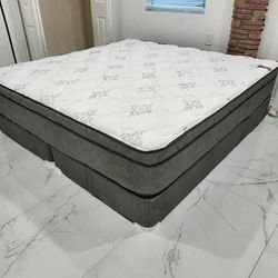 NEW KING PLUSH PILLOW TOP MATTRESS. Bed frame is not available. Take it home same day 👍
