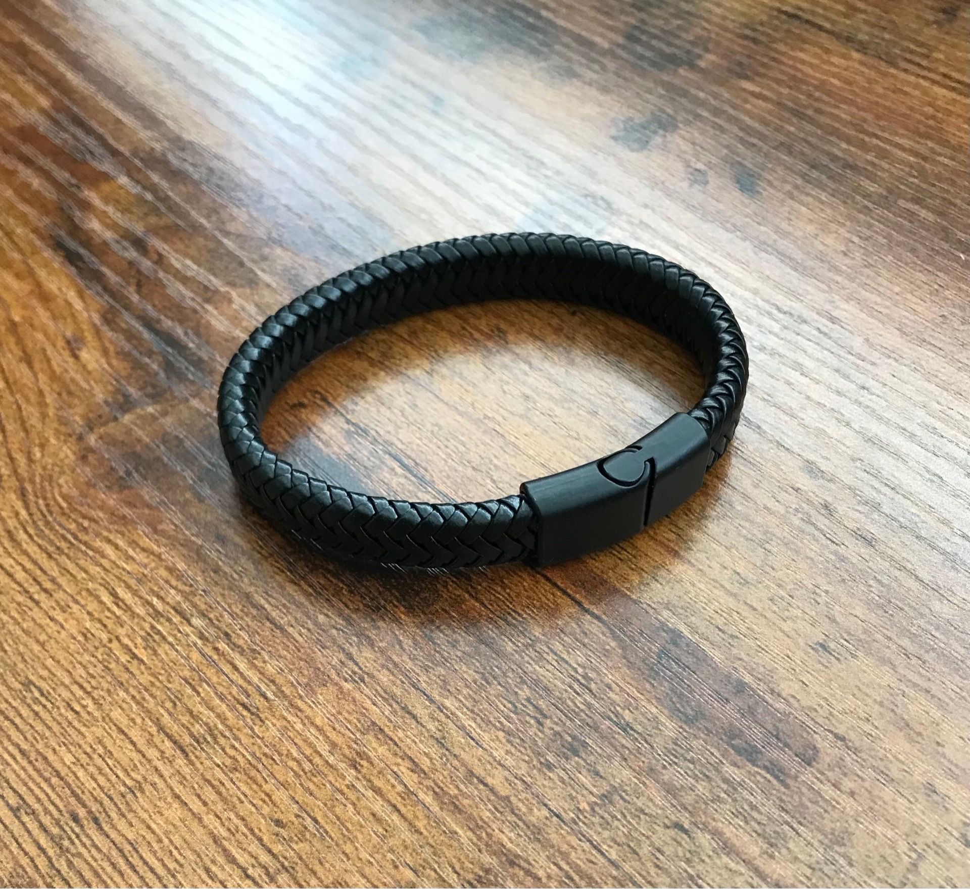 Men’s Matte Black Herringbone Silicone Bracelet