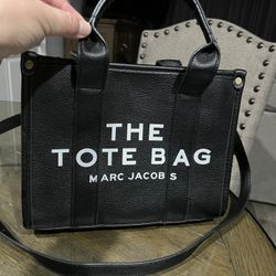 Marc Jacobs Leather The Tote Bag