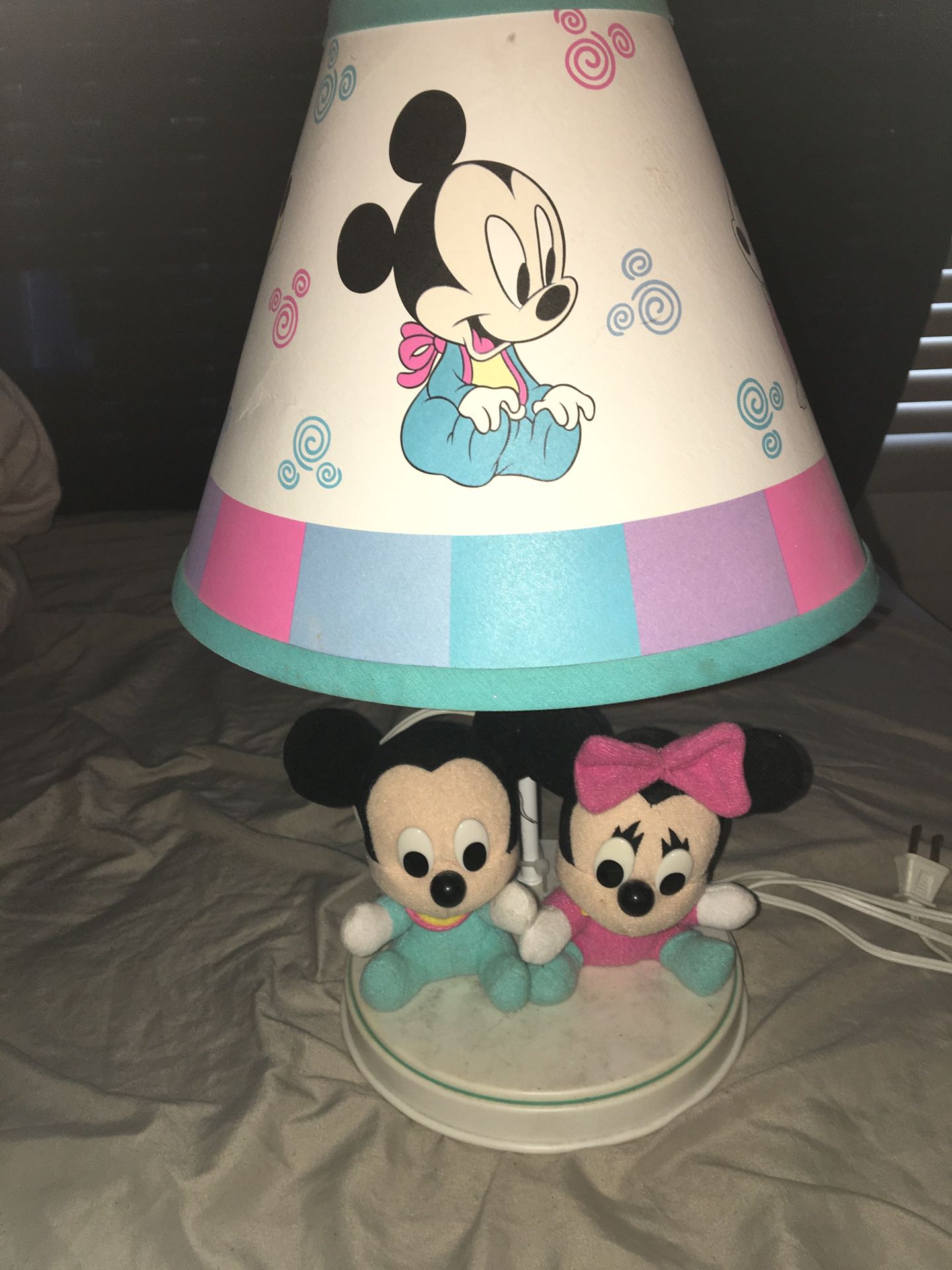 Vintage Mickey n Minnie lamp
