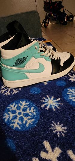 Nike Air Jordan 1 Mid White Tropical Twist -Black size 8.5