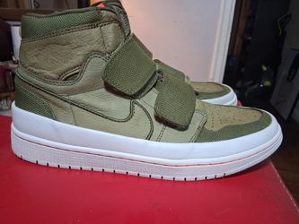 Nike Air Jordans Retro Rare Size 10.5 Llke New