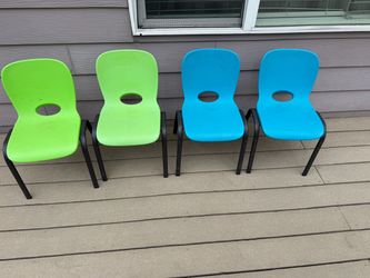 Kids 4 chairs