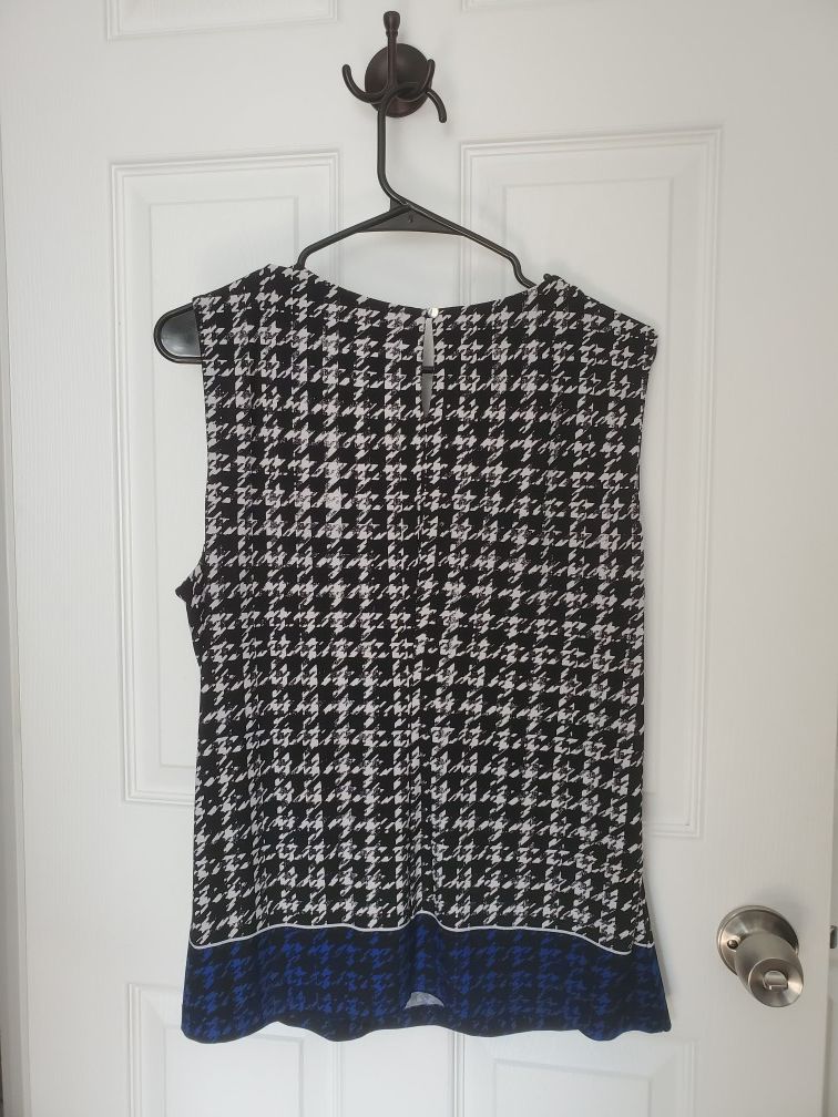 Womens Sleeveless Blouse