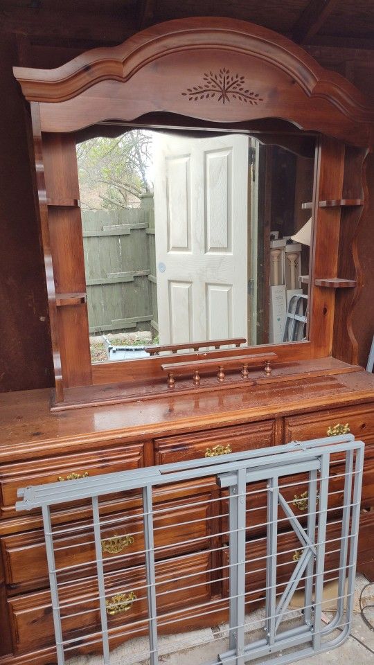 Broyhill Dresser And Hutch Mirror, Dinette Set And TVs
