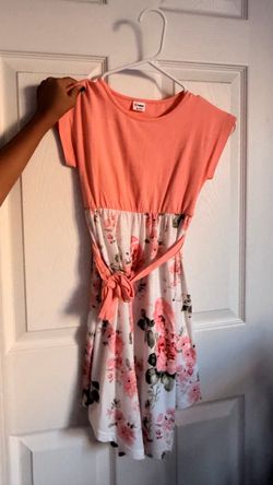 Girls dress