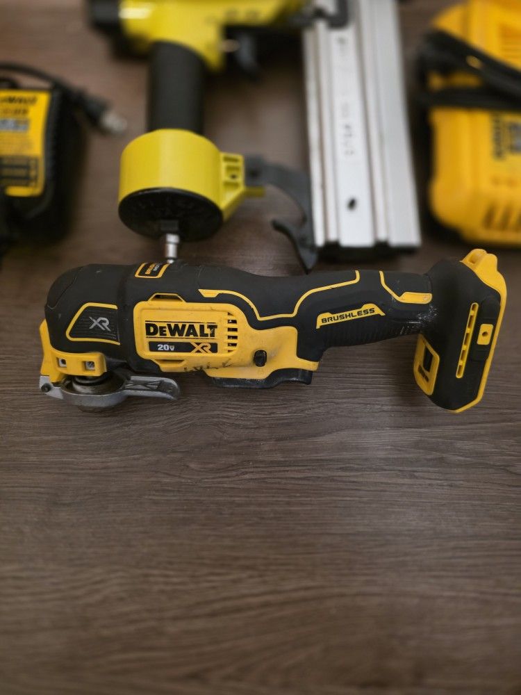 Multi Tool With Battery 