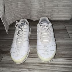 White Nike shoes