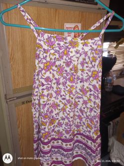 Old Navy poloyster size small  women's shirt