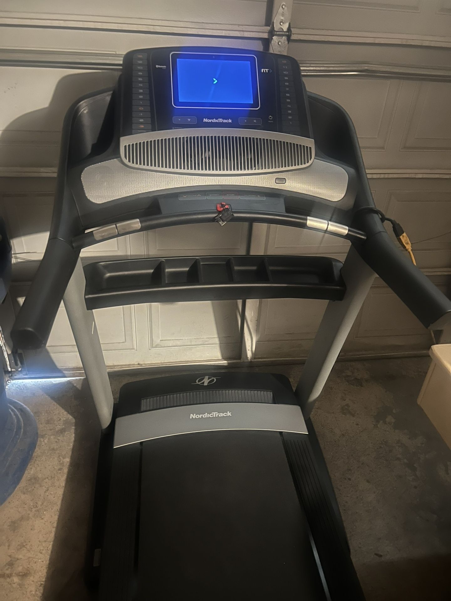 Commercial Nordictrack 1750 (PLEASE READ DESCRIPTION)