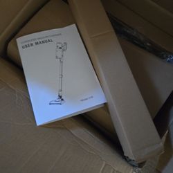 Cordless Vacuum Cleaner Light Weight NEW  Condition 