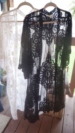 Women's lace swimsuit cover