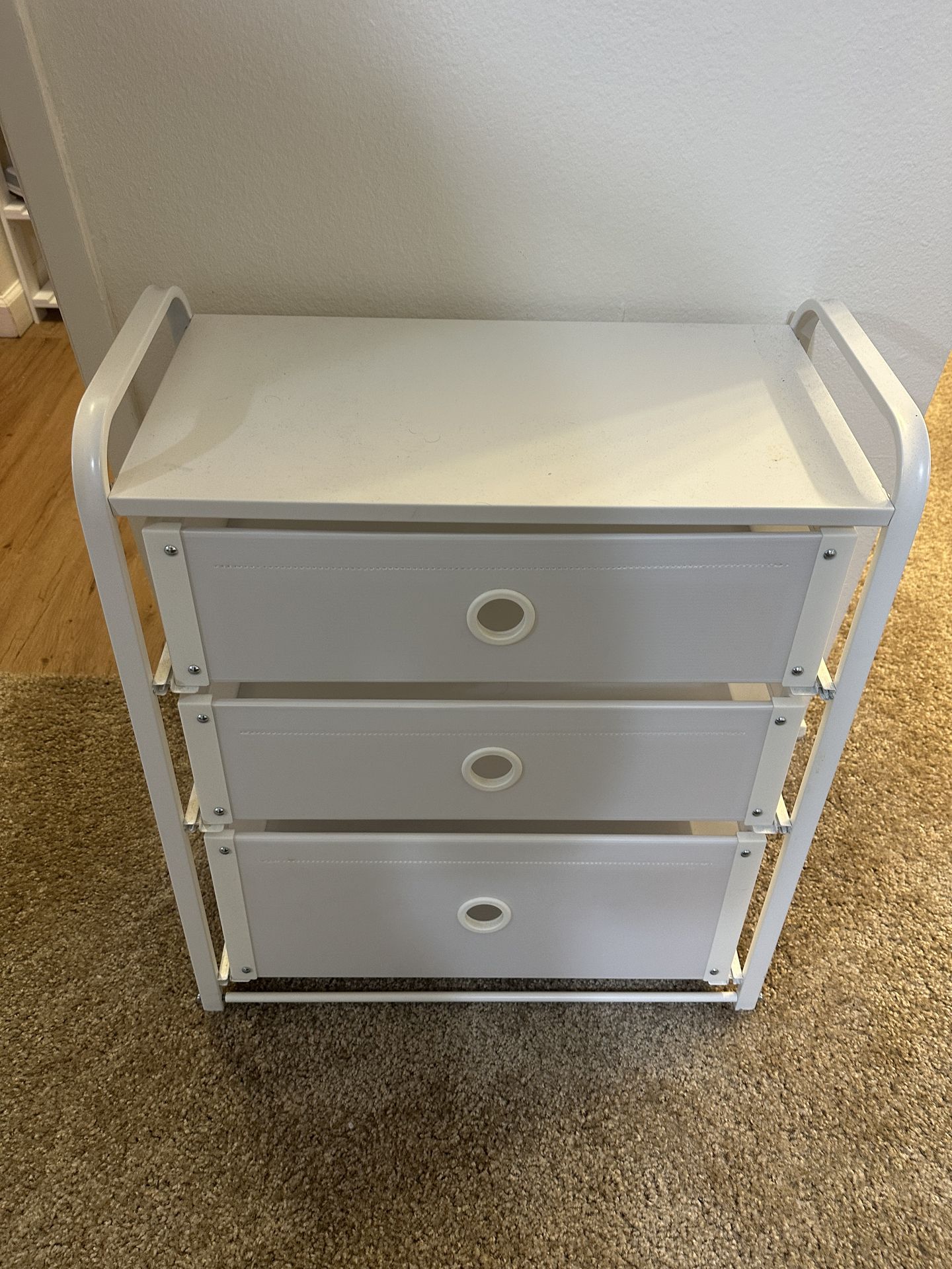 Small dresser/night stand