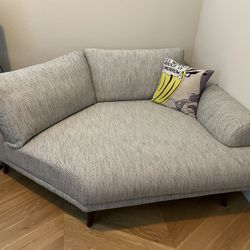 Holland Hill 2 Piece Sectional - Light Gray 