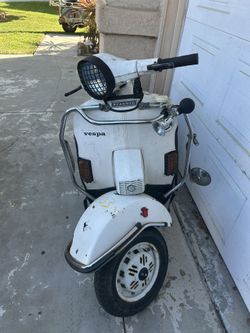 Vespa P200e 1981