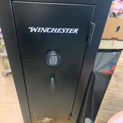 Gun safe digital entry