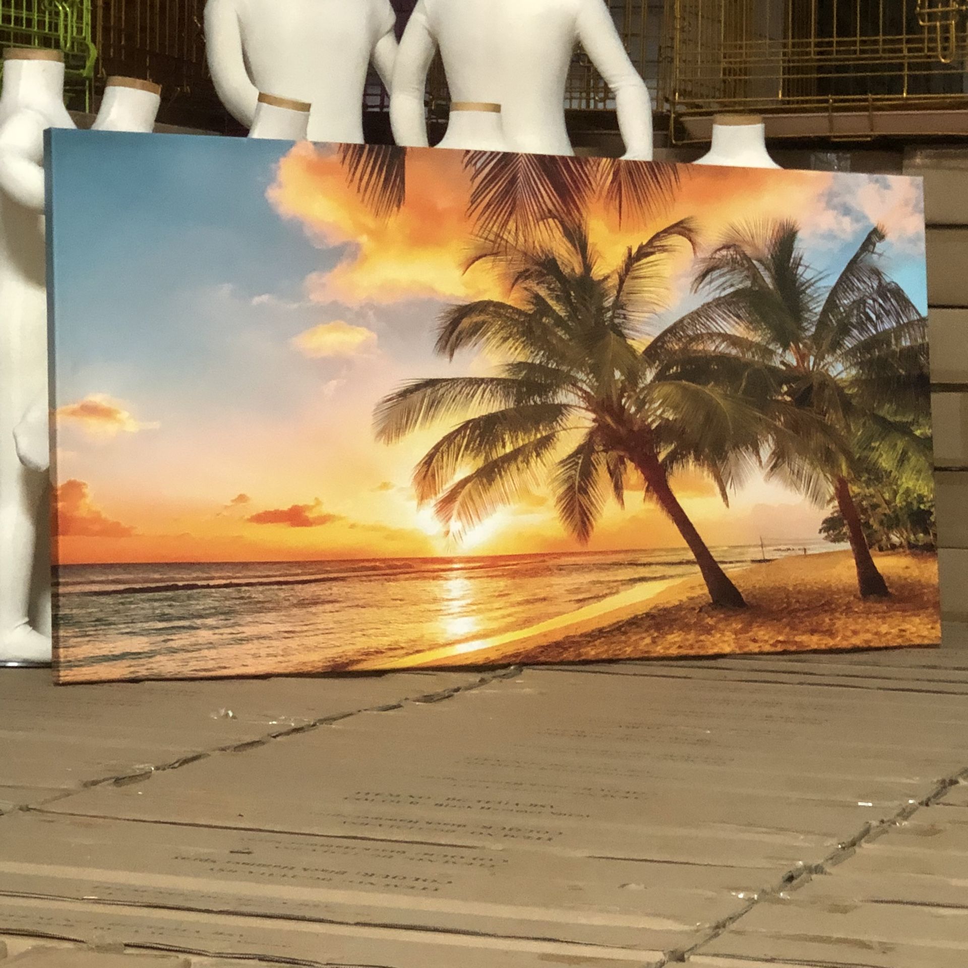 Huge wall artwork 🖼️ 55”x28” Beach palm scenery👍🏻