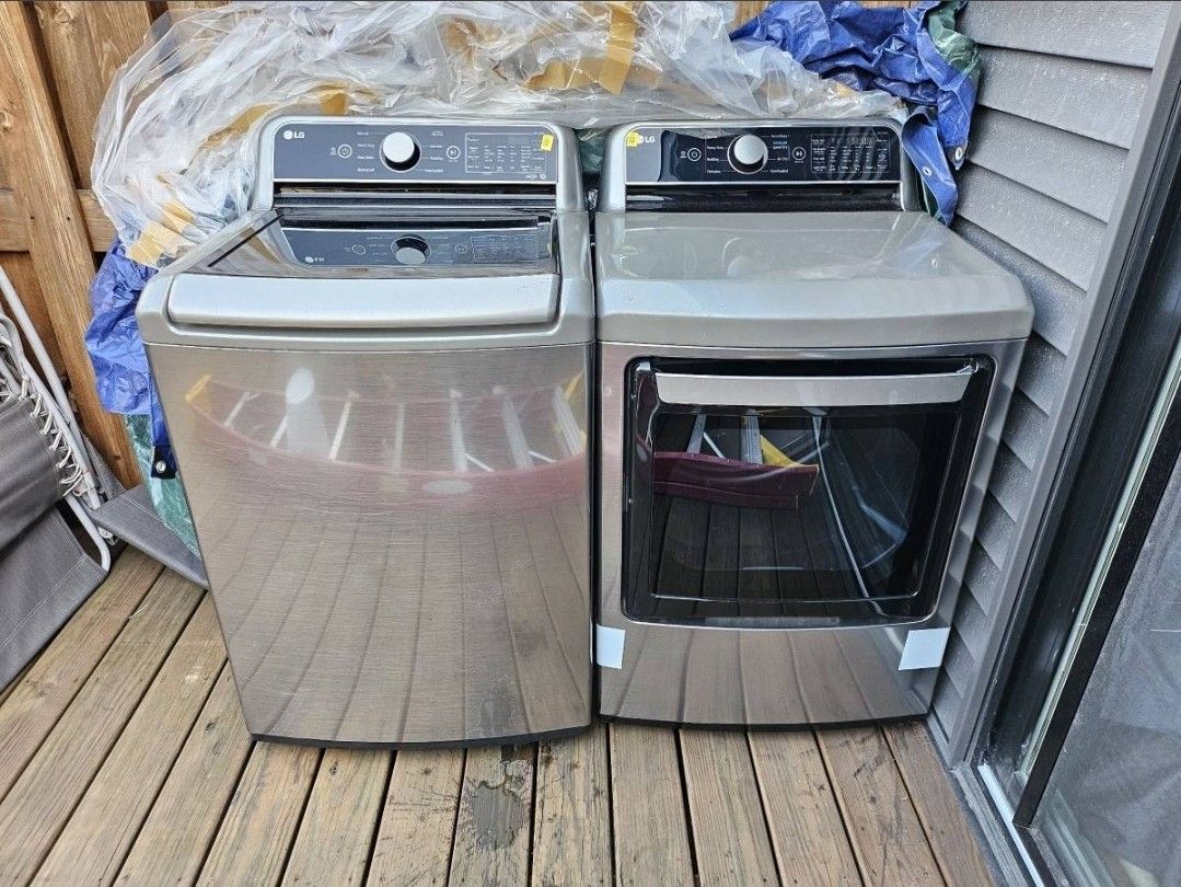 LG ThinQ Smart Washer/Dryer Set (Electric)