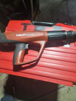 Hilti DX 460 powder actuated tool