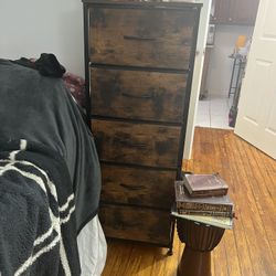 5 Drawer Dresser