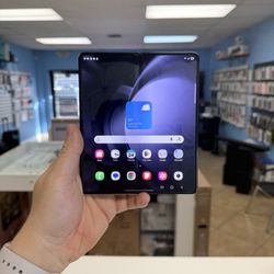 Samsung Galaxy Z Fold 5 Unlocked 256GB Black Color like New
