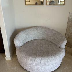 Swivel Accent Chair + Gold Glass Coffee Table – Excellent Condition