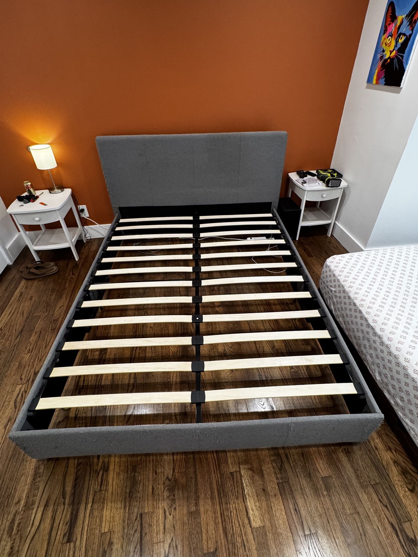 Bed Frame With Headboard. (Free)