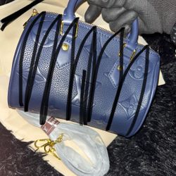 Luxury-Style Navy Mini Handbag – Brand New with Lock & Strap