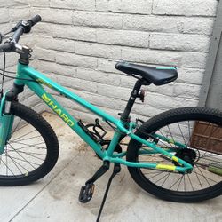 Kids Mountain Bike - Mint Condition 