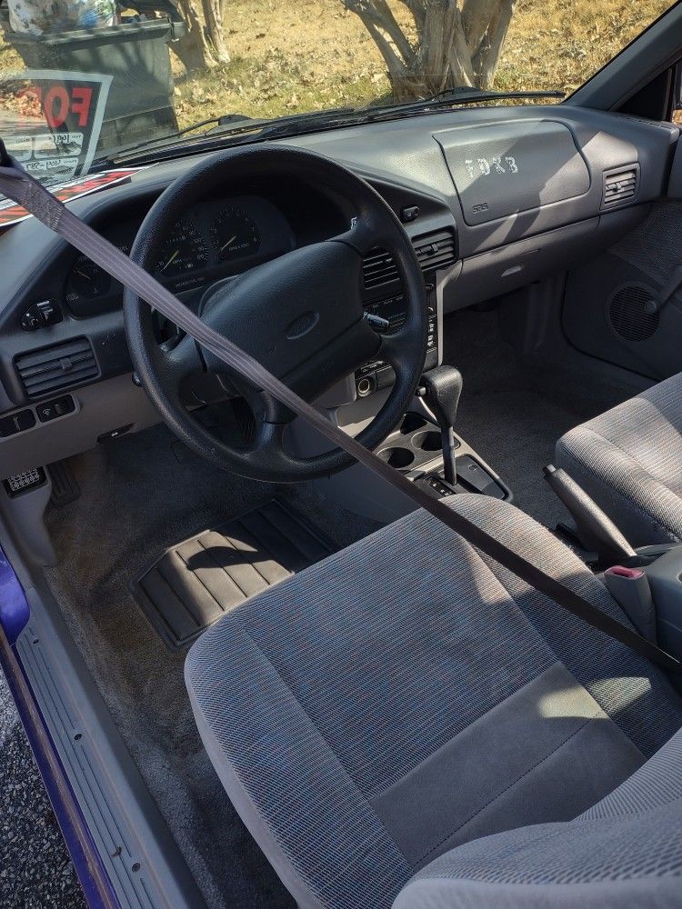 1996 Ford Escort