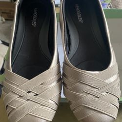 WOMENS AEROSOL FLATS 
