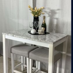 Chic Counter Height Dining Table & 2 Stools
