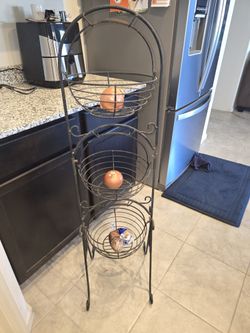 Produce Basket: Fruit & Vegetables Swinging Basket