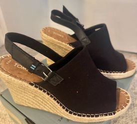 Toms Wedge heels