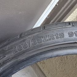 235/35R19 Venom Power Tires – Set – Low Profile