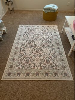 Area rug, soft cream, pink, green