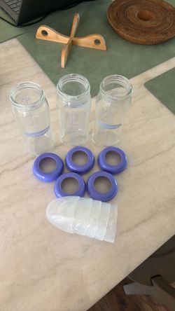 Lansinoh glass bottles 8oz x3