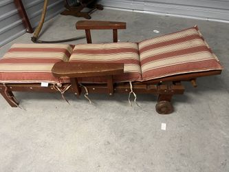 Redwood store chaise lounge