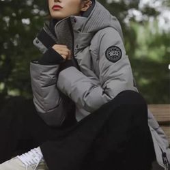 Canada Goose Jacket (Small Size)