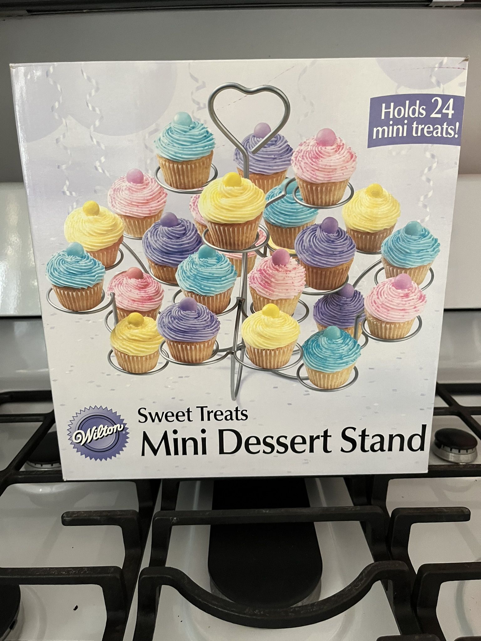 Wilton, Mini Dessert Stand