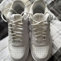Nike AF1  Air Force 1 Triple White Womens Sneakers Sz 6 1/2