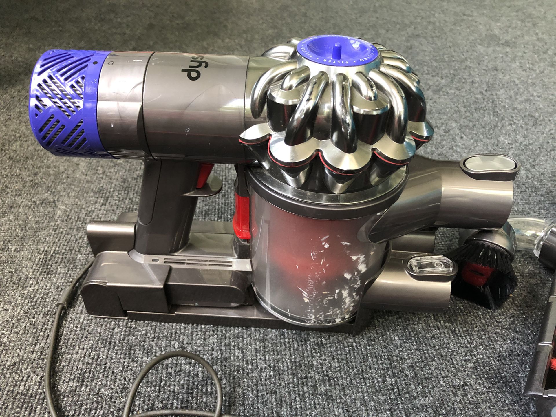 Dyson V6 Absolute - without battery