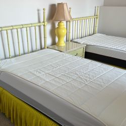 Bedroom Furniture Set