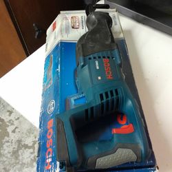 18 Volt Bosch Saws All Neŵ In Box