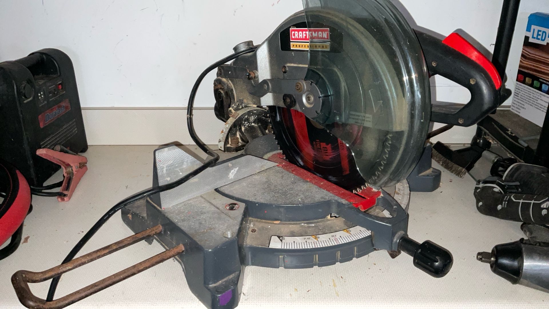 Craftsman 12 inch compound miter saw