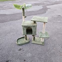 Cat Tree ..misc Storage Unit Stuff 