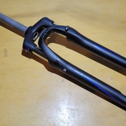 29"/700c Sr Suntour 63mm Suspension Fork (SF17-NEX-SBC-DS 700CTS 240/055 L)