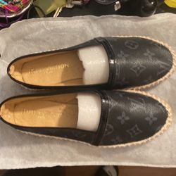 LOUIS VUITTON WOMEN SLIP ONS