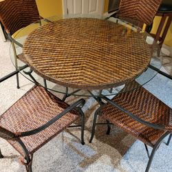 Kitchen Table And Chairs